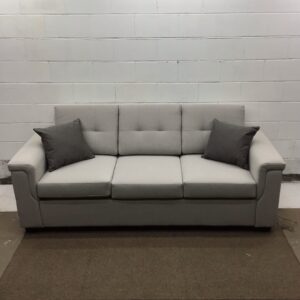“Gabriel” Sofa & Love 🇨🇦