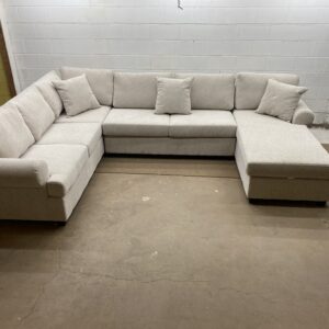 Harlow Sectional 🇨🇦