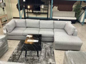 MADE IN CANADA 🇨🇦Sectional Copy